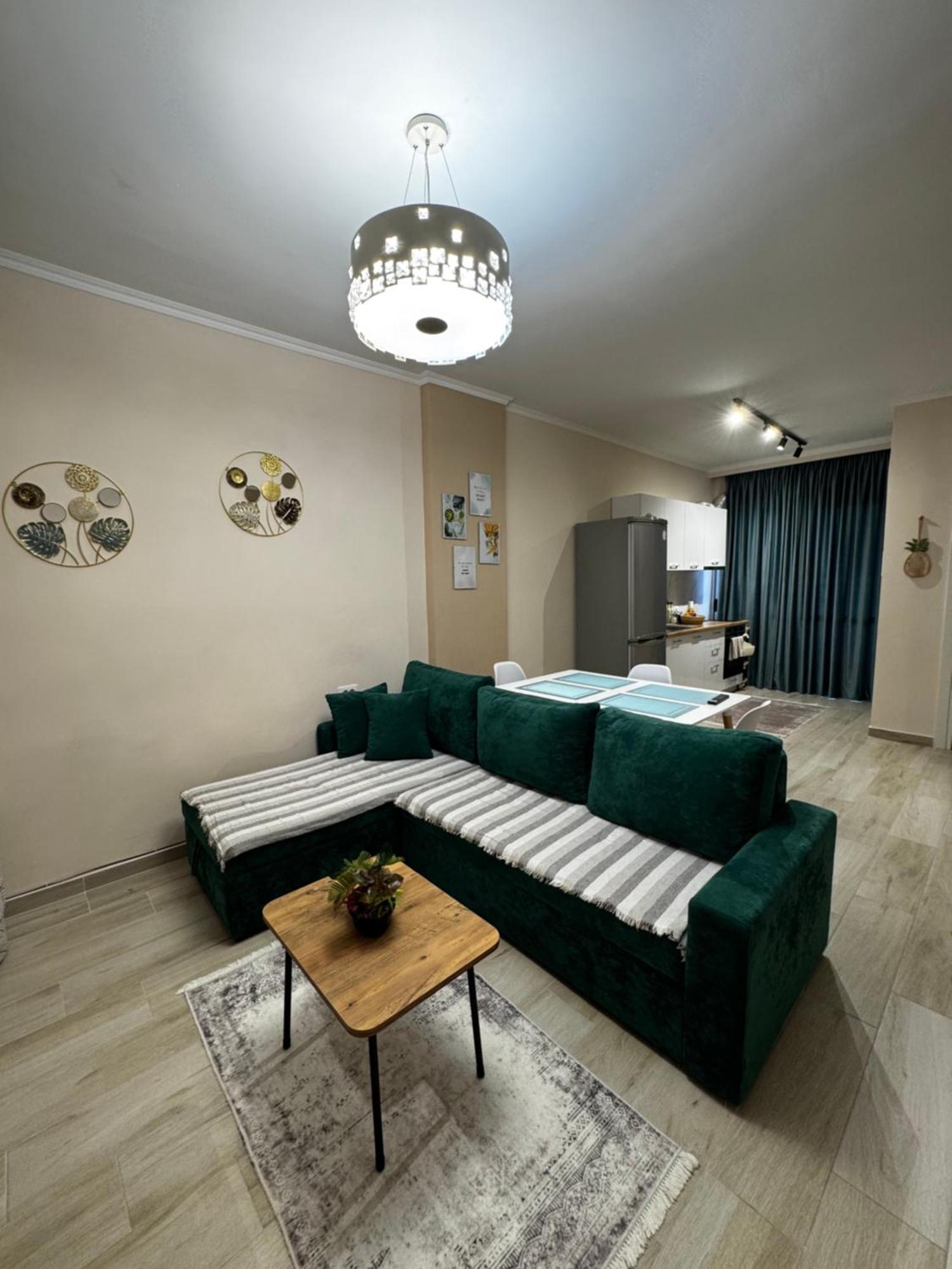 Klar Apartment Few Steps From The Beach ดูร์เรส ภายนอก รูปภาพ