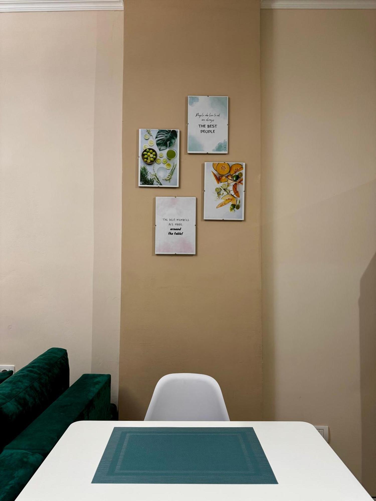 Klar Apartment Few Steps From The Beach ดูร์เรส ภายนอก รูปภาพ
